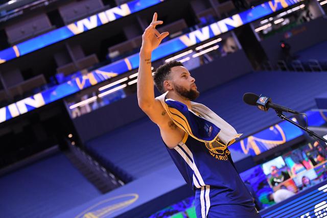 英超夺冠赔率:曼城1赔34希望渺茫 红军断层第1